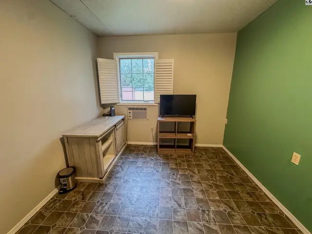 Photo of 1124 Fairview Rd, McPherson, KS