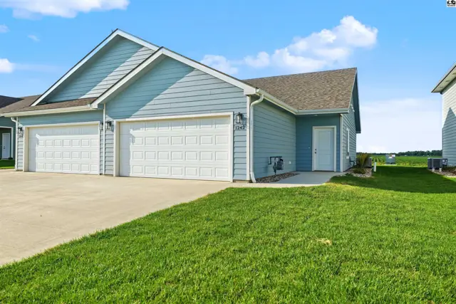 Photo of 1242 Steve Hawley Ln, Salina, KS