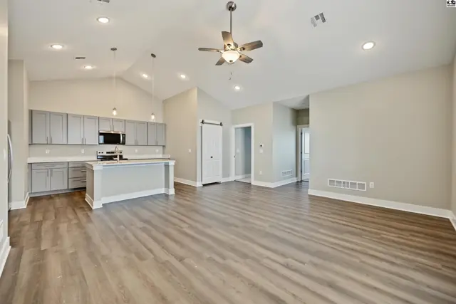 Photo of 1242 Steve Hawley Ln, Salina, KS