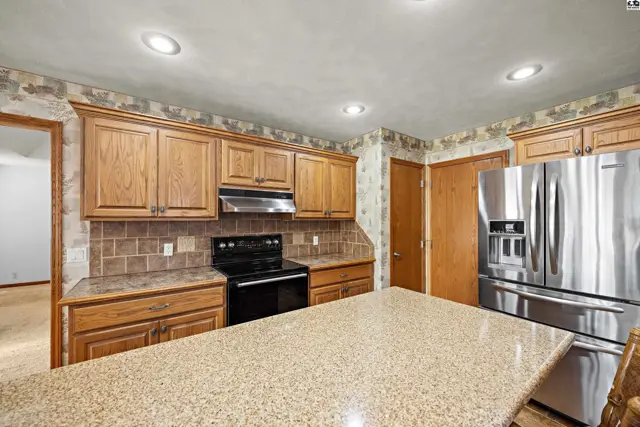 Photo of 1011 Barberry Dr., Hutchinson, KS