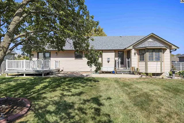 Photo of 1011 Barberry Dr., Hutchinson, KS