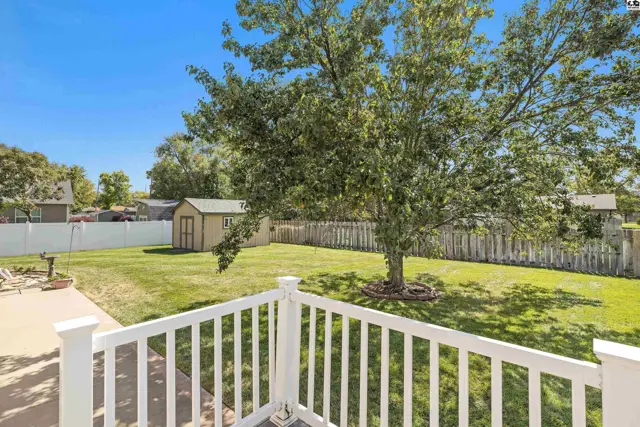 Photo of 1011 Barberry Dr., Hutchinson, KS
