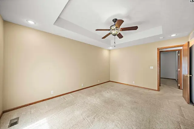 Photo of 1011 Barberry Dr., Hutchinson, KS