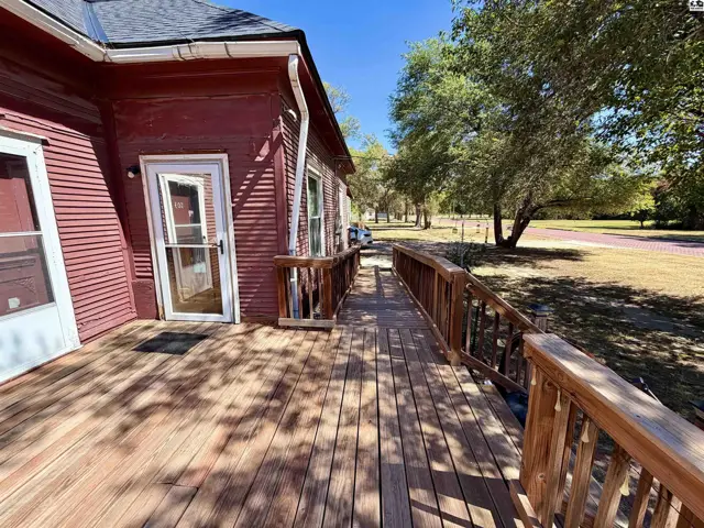 Photo of 703 E Commercial, Lyons, KS