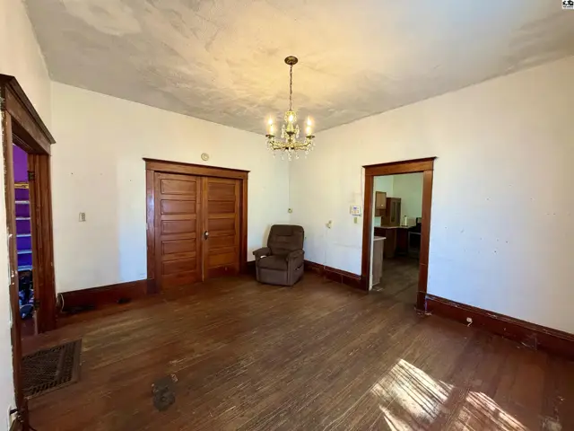 Photo of 703 E Commercial, Lyons, KS