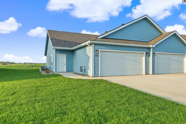 Photo of 1244 Steve Hawley Ln, Salina, KS