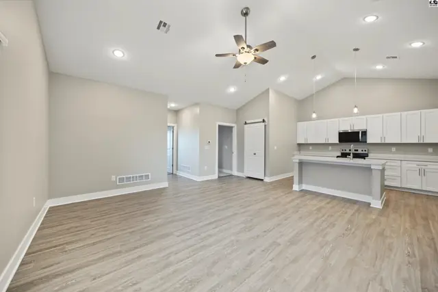 Photo of 1244 Steve Hawley Ln, Salina, KS