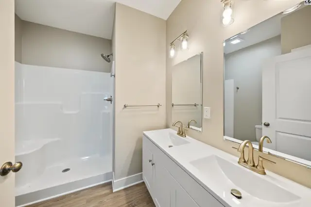 Photo of 1244 Steve Hawley Ln, Salina, KS