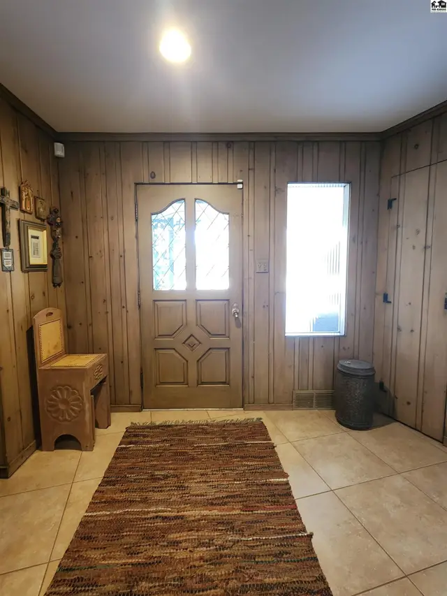 Photo of 12 Downing Rd, Hutchinson, KS