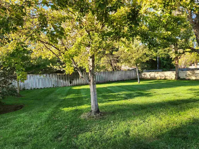 Photo of 12 Downing Rd, Hutchinson, KS