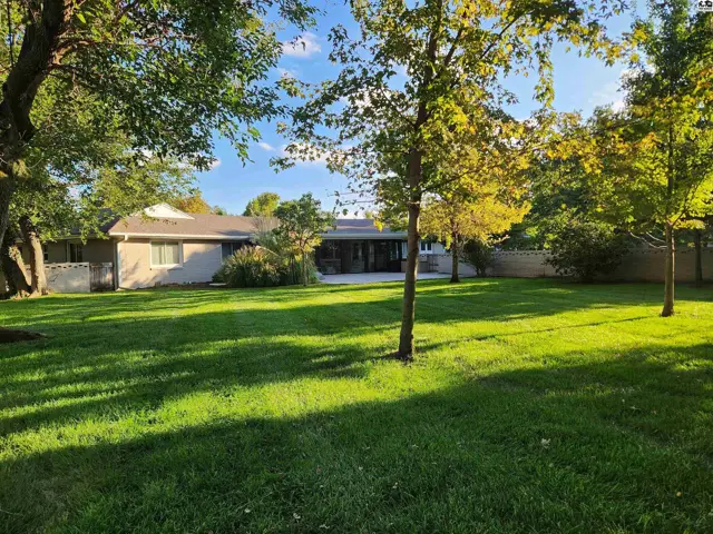 Photo of 12 Downing Rd, Hutchinson, KS