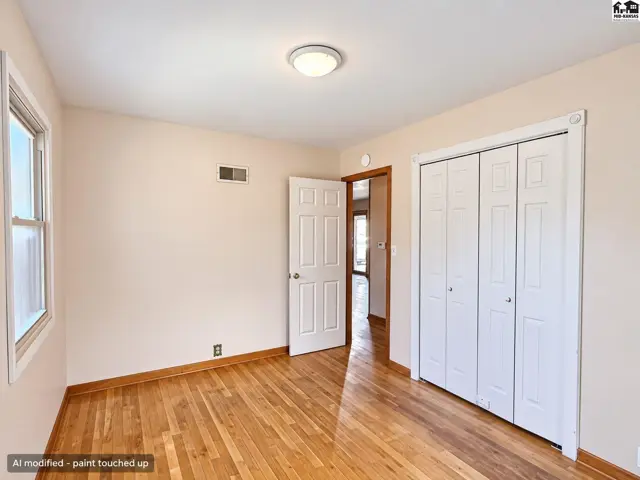 Photo of 921 Lawrence, Pratt, KS
