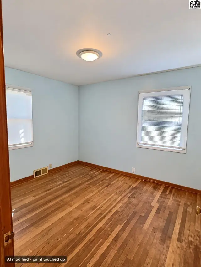 Photo of 921 Lawrence, Pratt, KS