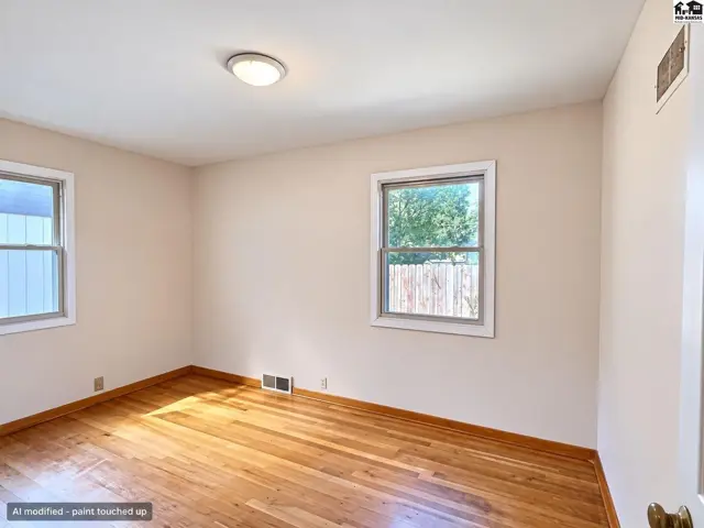 Photo of 921 Lawrence, Pratt, KS