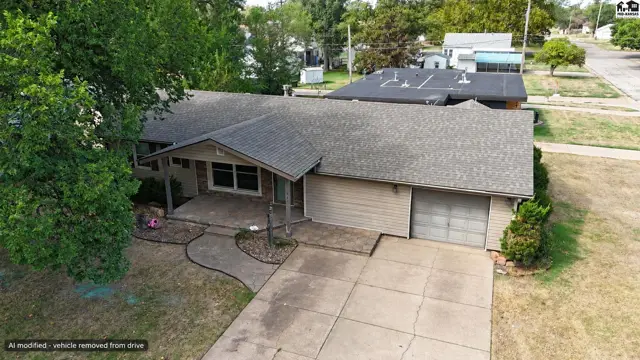 Photo of 921 Lawrence, Pratt, KS