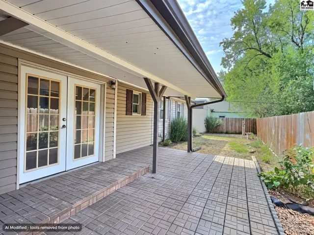 Photo of 921 Lawrence, Pratt, KS