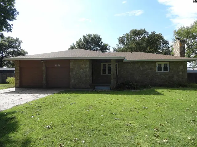 Photo of 1621 Suncrest Drive, McPherson, KS