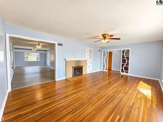 Photo of 46 Random Rd, Hutchinson, KS