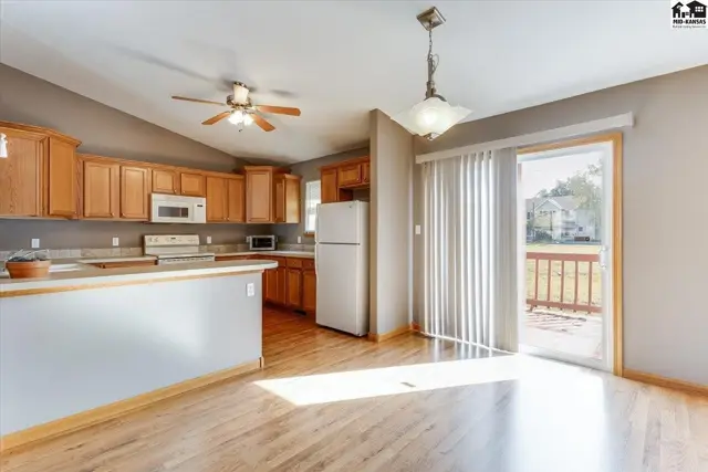 Photo of 3402 Amanda St, Hutchinson, KS