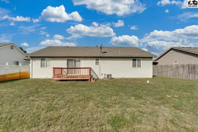 Photo of 3402 Amanda St, Hutchinson, KS