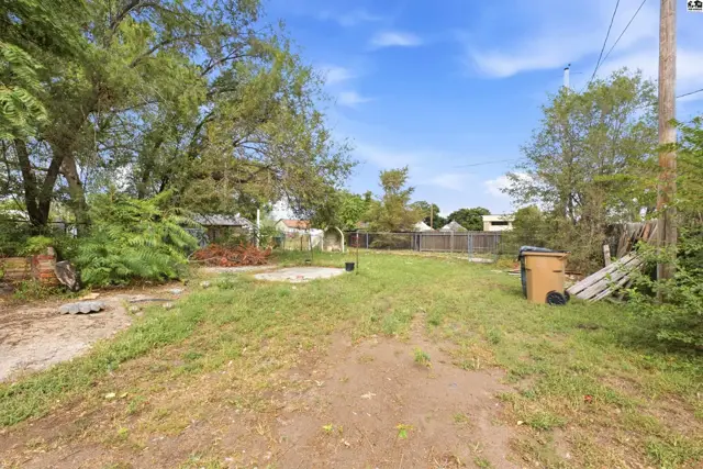 Photo of 510 W Sherman Ave, Hutchinson, KS
