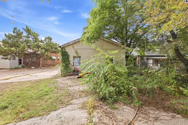 Photo of 510 W Sherman Ave, Hutchinson, KS