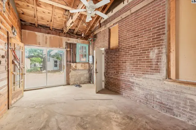 Photo of 510 W Sherman Ave, Hutchinson, KS