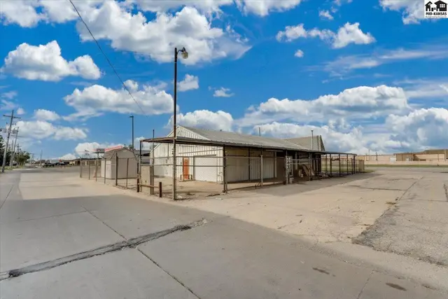 Photo of 12 N MAIN, South Hutchinson, KS