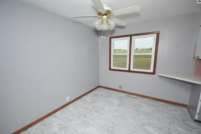 Photo of 601 Westridge Dr, Hutchinson, KS