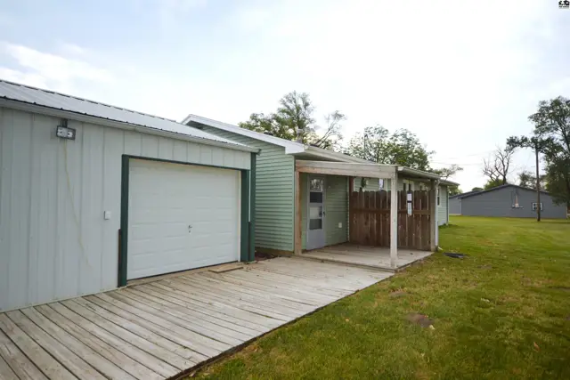 Photo of 601 Westridge Dr, Hutchinson, KS