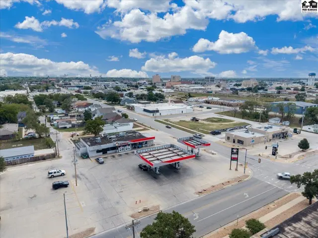 Photo of 500 N Monroe, Hutchinson, KS