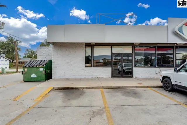Photo of 500 N Monroe, Hutchinson, KS