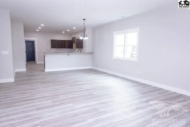 Photo of 541 E Avenue A, Hutchinson, KS