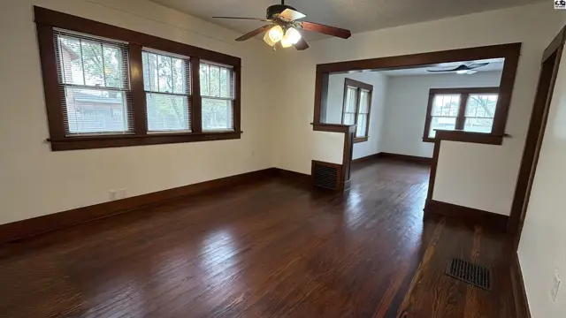 Photo of 320 E lyon, Lyons, KS