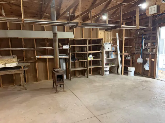 Photo of 320 E lyon, Lyons, KS