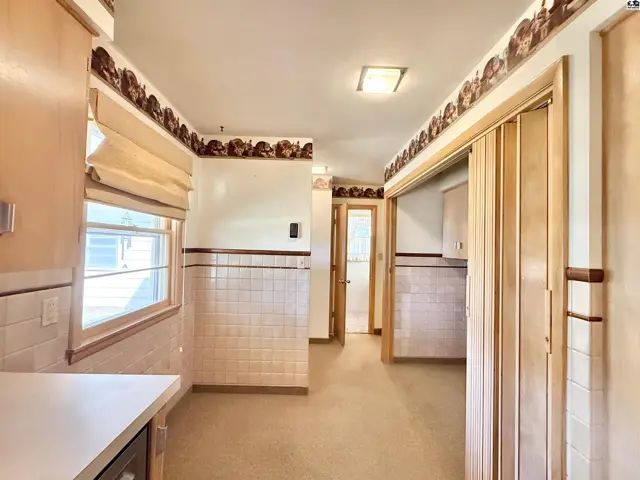 Photo of 207 S Park Ave, Pretty Prairie, KS
