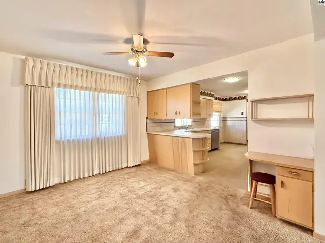 Photo of 207 S Park Ave, Pretty Prairie, KS