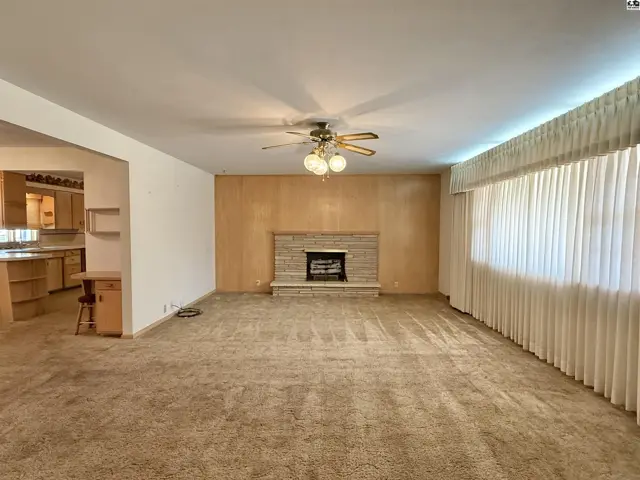 Photo of 207 S Park Ave, Pretty Prairie, KS