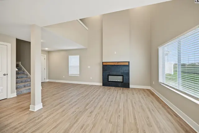Photo of 1226 Steve Hawley Ln, Salina, KS