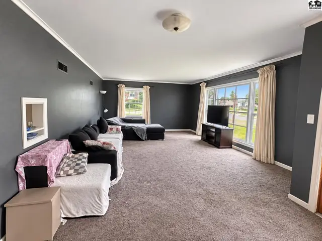 Photo of 425 W 6th St, Pratt, KS