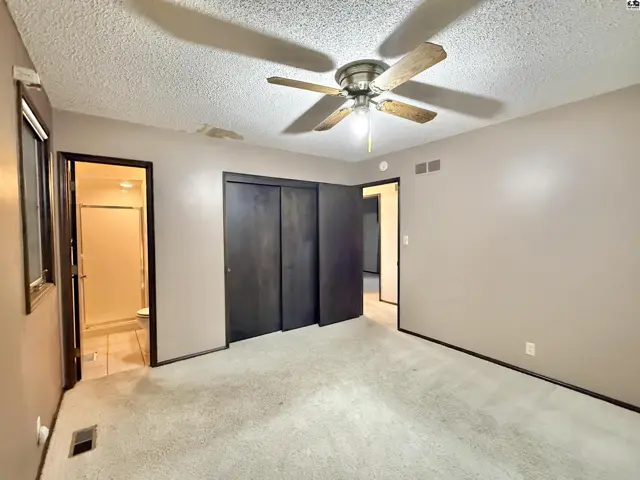 Photo of 4109 Quivira Rd, Hutchinson, KS