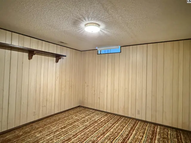 Photo of 4109 Quivira Rd, Hutchinson, KS