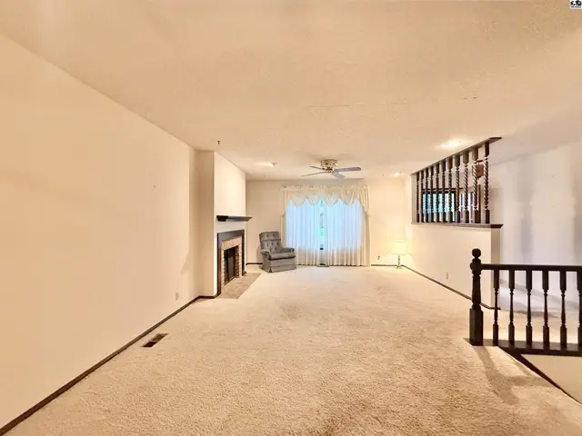 Photo of 4109 Quivira Rd, Hutchinson, KS
