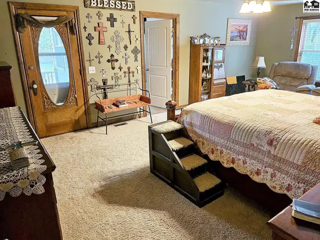 Photo of 121 W. Grove St, Canton, KS