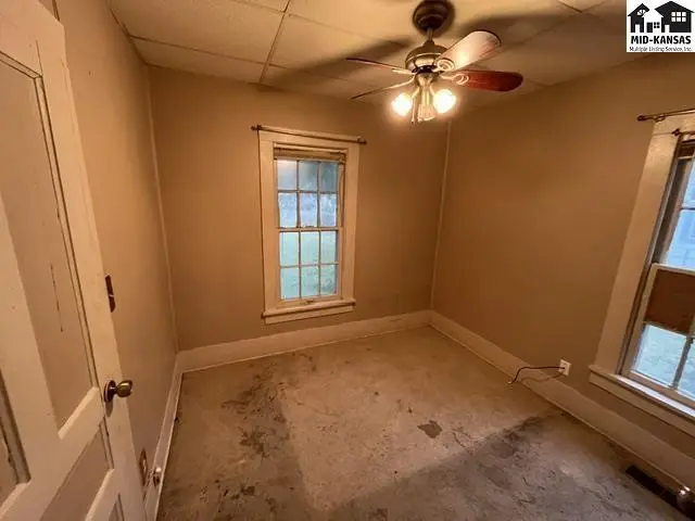 Photo of 801 S Ash St, McPherson, KS