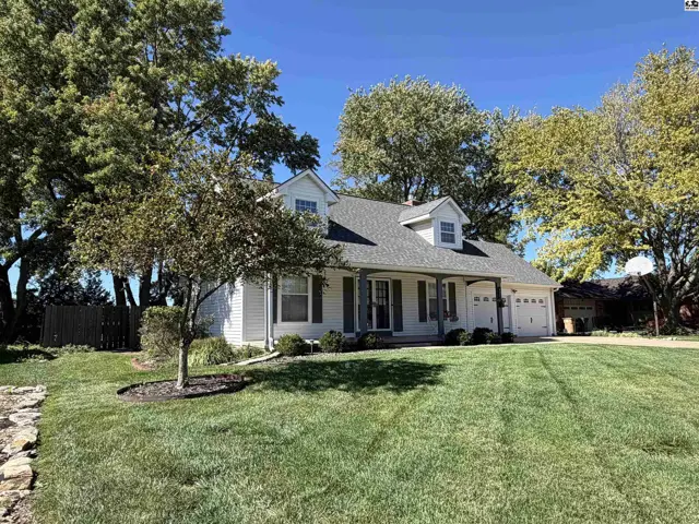 Photo of 4201 Quivira Dr, Hutchinson, KS
