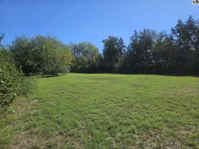 Photo of 2809 N King St, Hutchinson, KS