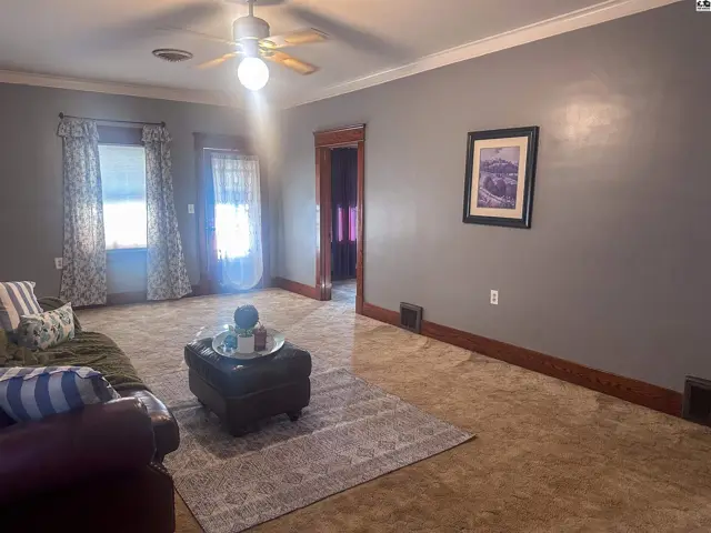 Photo of 205 N Iuka St, Pratt, KS