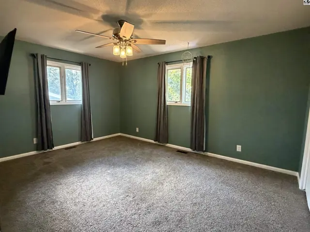Photo of 7009 N Madison St, Hutchinson, KS