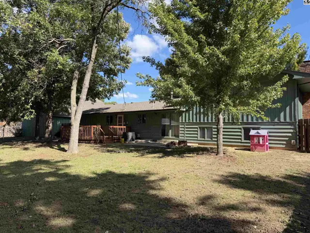 Photo of 7009 N Madison St, Hutchinson, KS